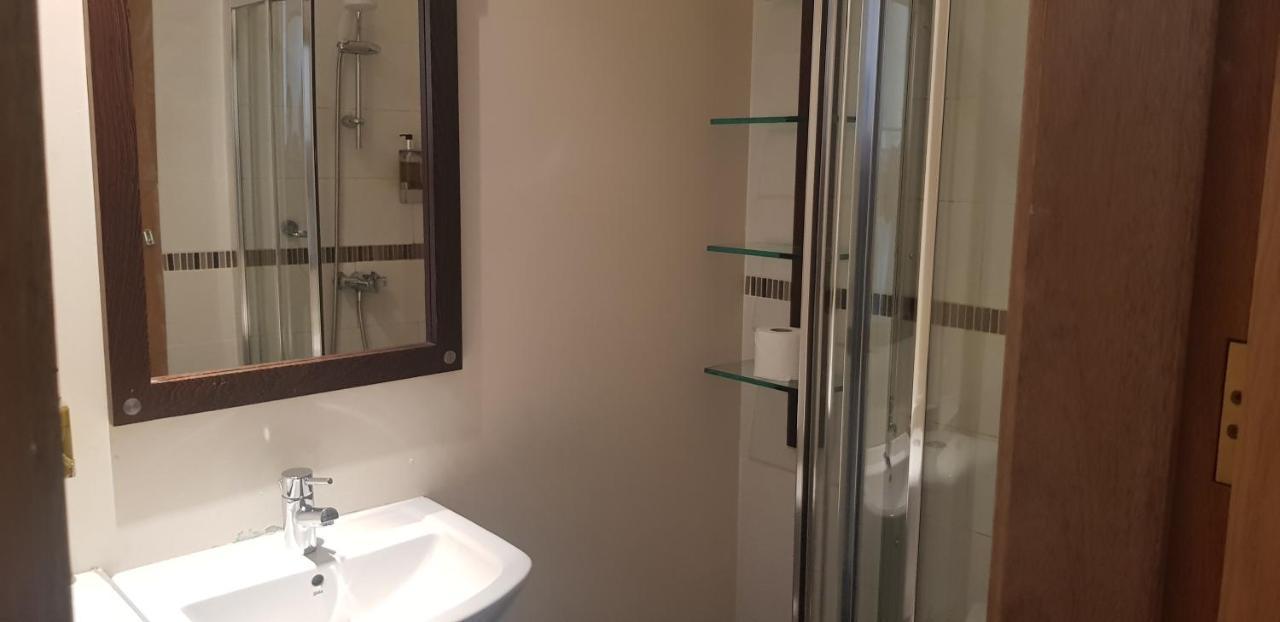 House 3* Aberdeen